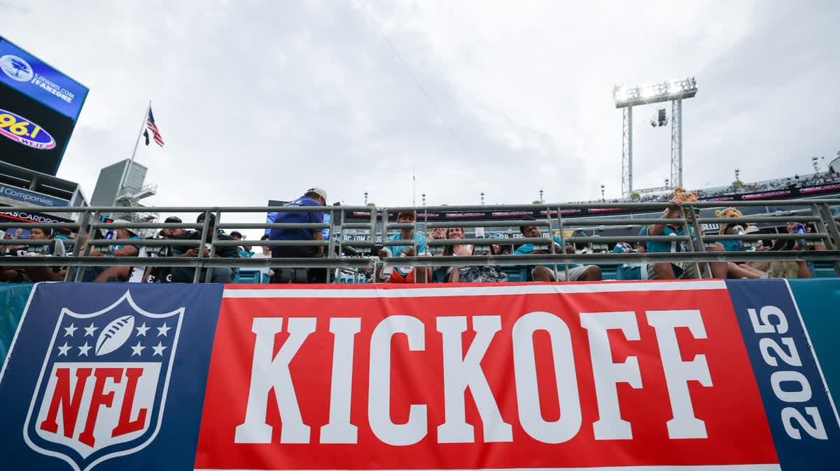 ضربة البداية