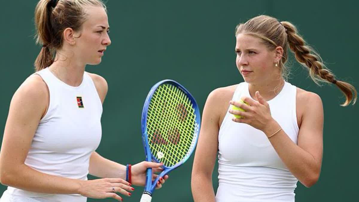 ميكا ستويسافلجيفيتش وهانا كلوجمان