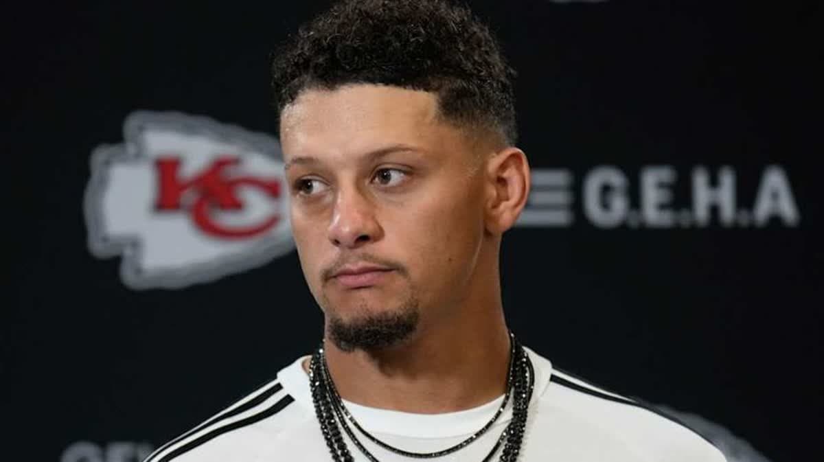 باتريك ماهومز