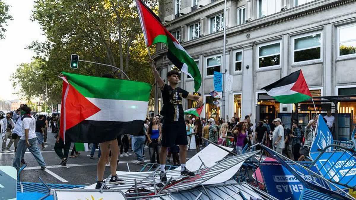 ايقاف طواف اسبانيا