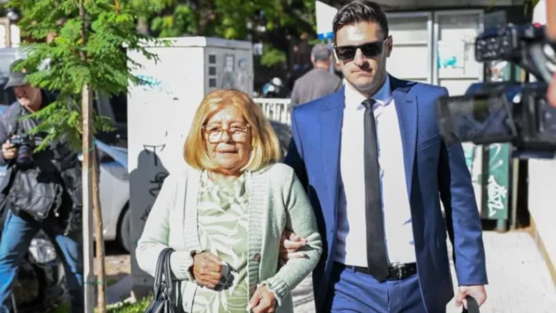 شقيقة مارادونا