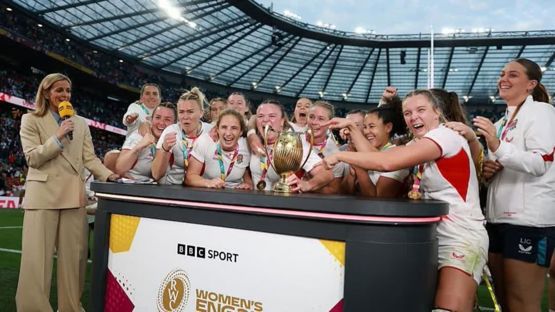 إنجلترا تتغلب على كندا لتفوز بكأس العالم للسيدات بالرجبي