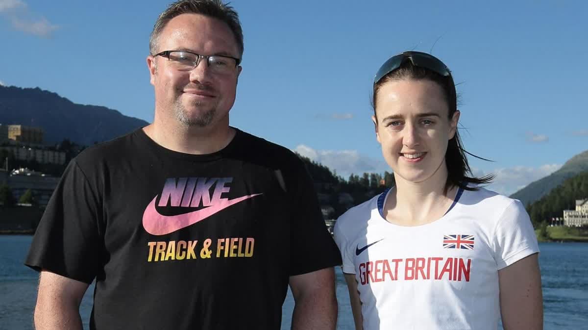 لورا موير وأندرو يونج