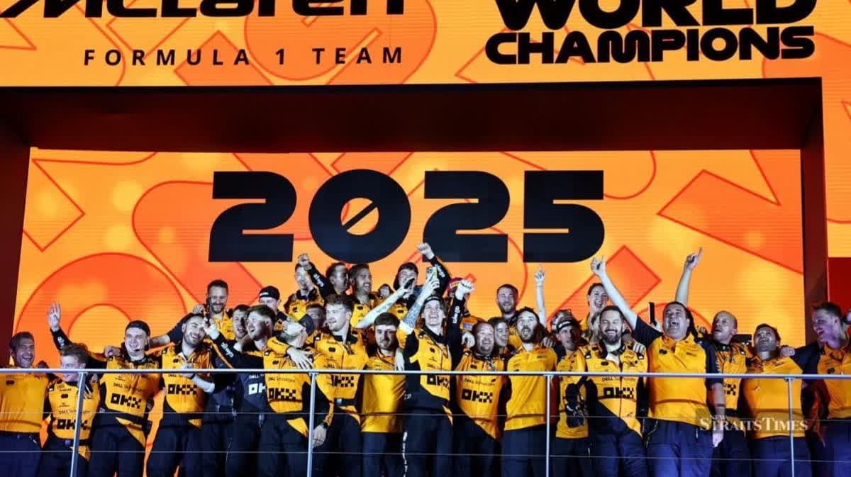 مكلارين تفوز ببطولة الصانعين للعام الثاني على التوالي