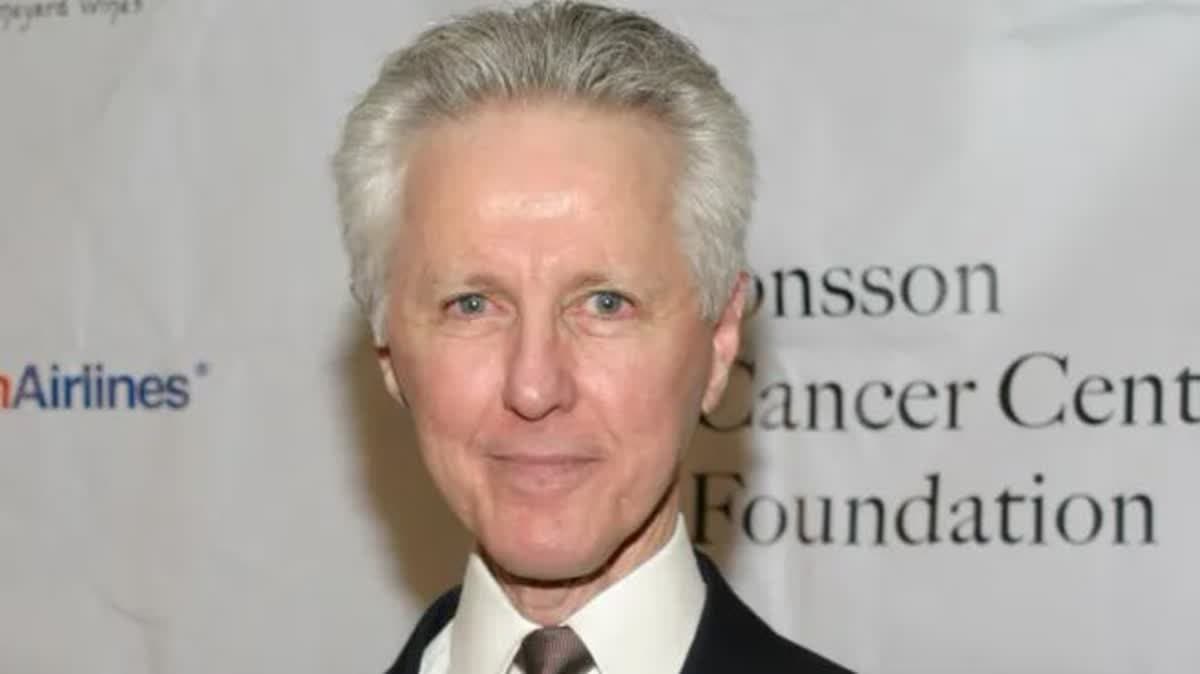  أليكس والاو