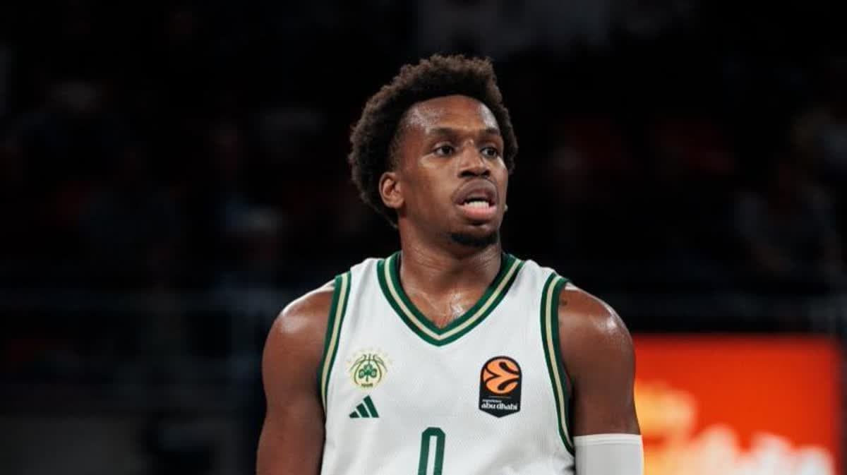 تي جيه شورتس