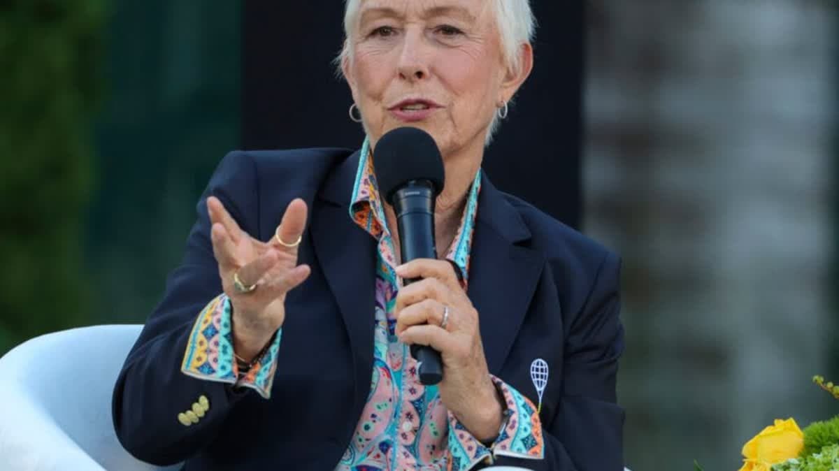 مارتينا نافراتيلوفا