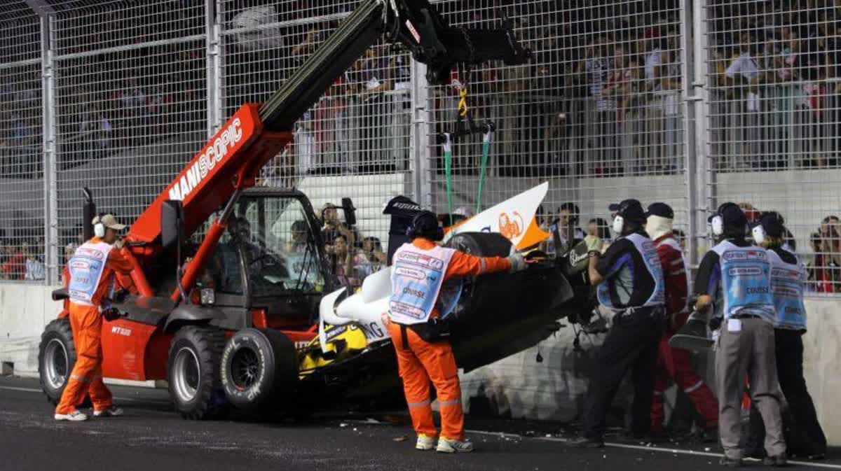 اصطدم نيلسون بيكيه جونيور