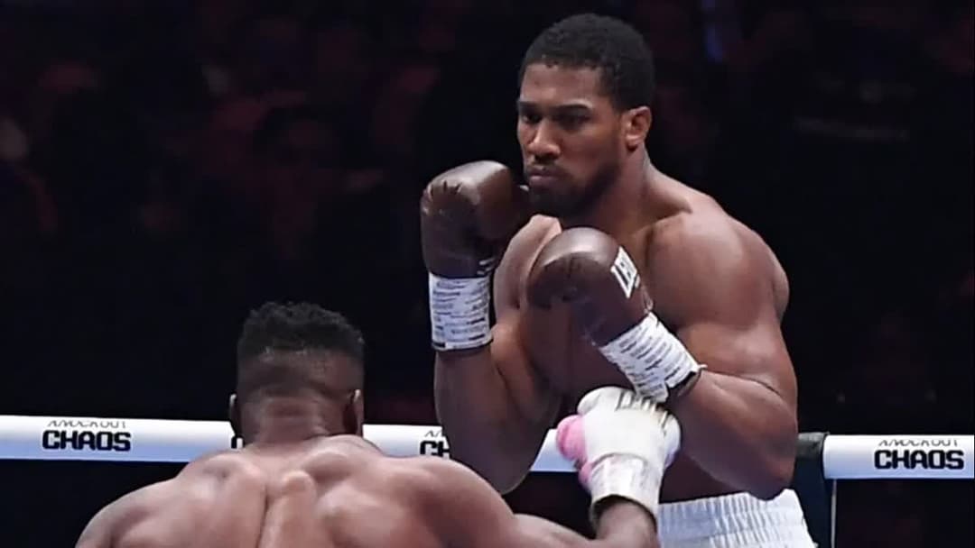 جيرفونتا ديفيس وجيك بول