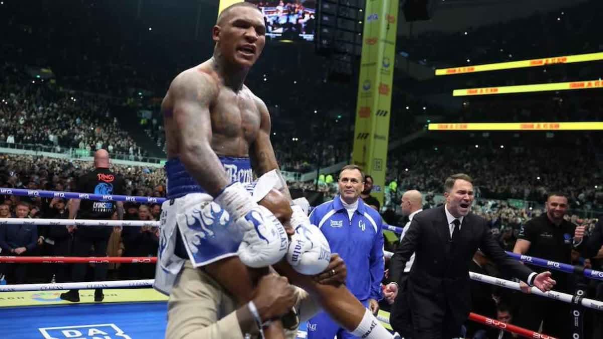 كونور بين ووالده