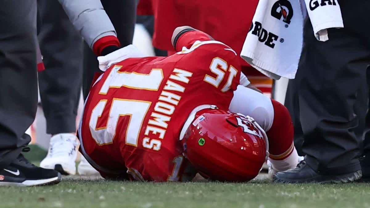 إصابة ماهومز