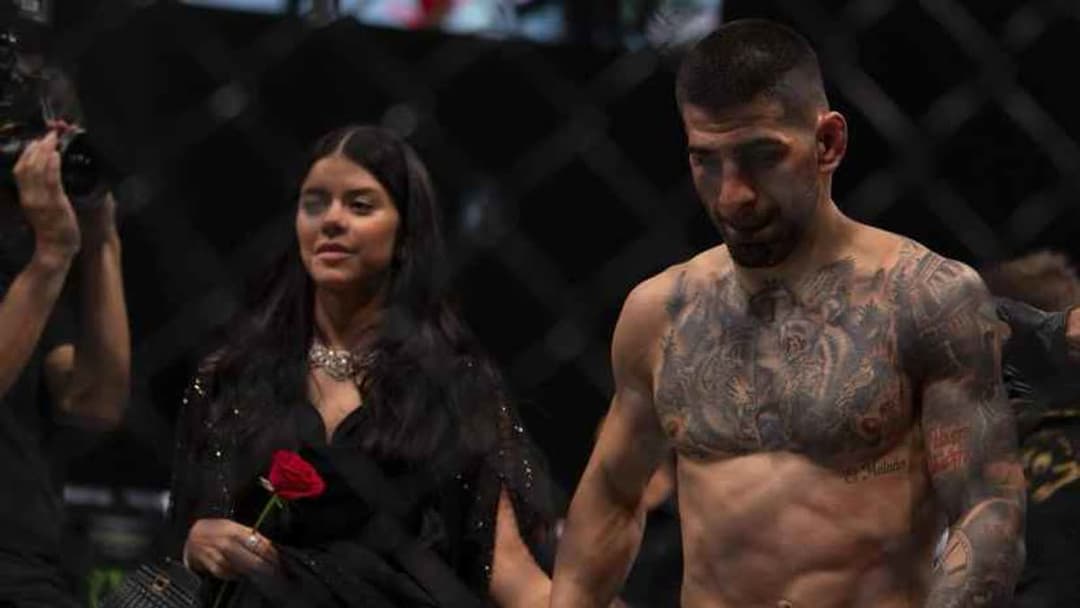  إيليا توبوريا