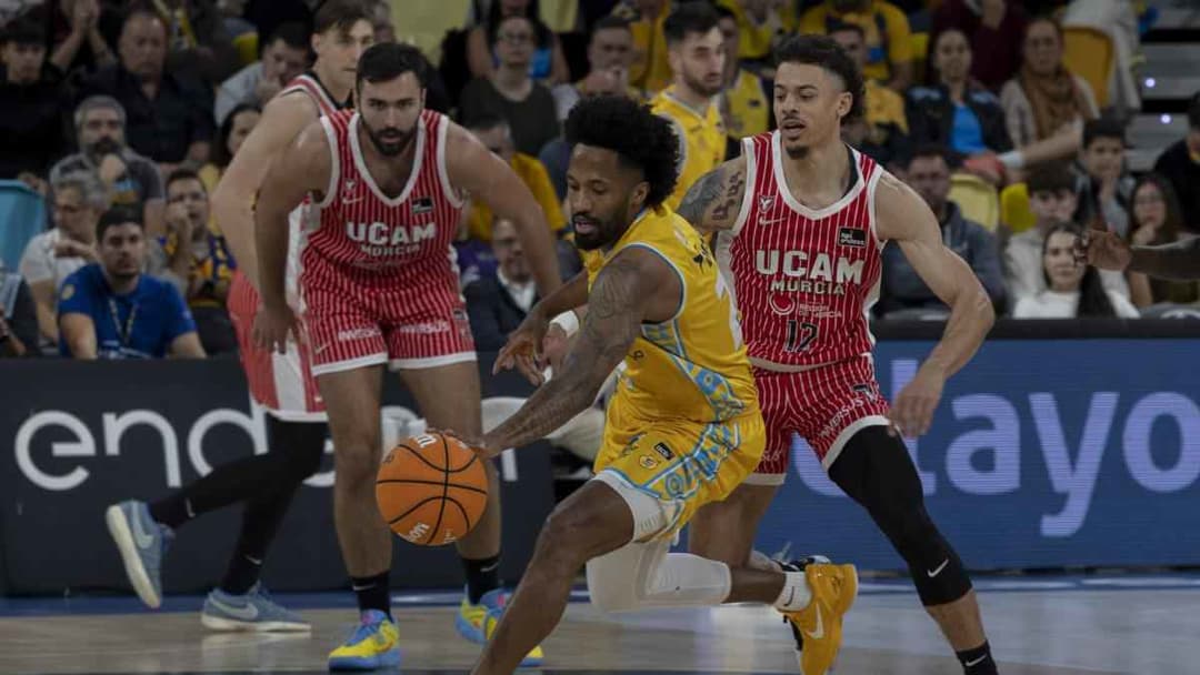 برايان أنغولا