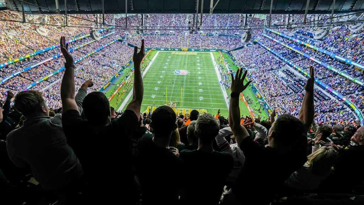 دوري كرة القدم الأمريكية