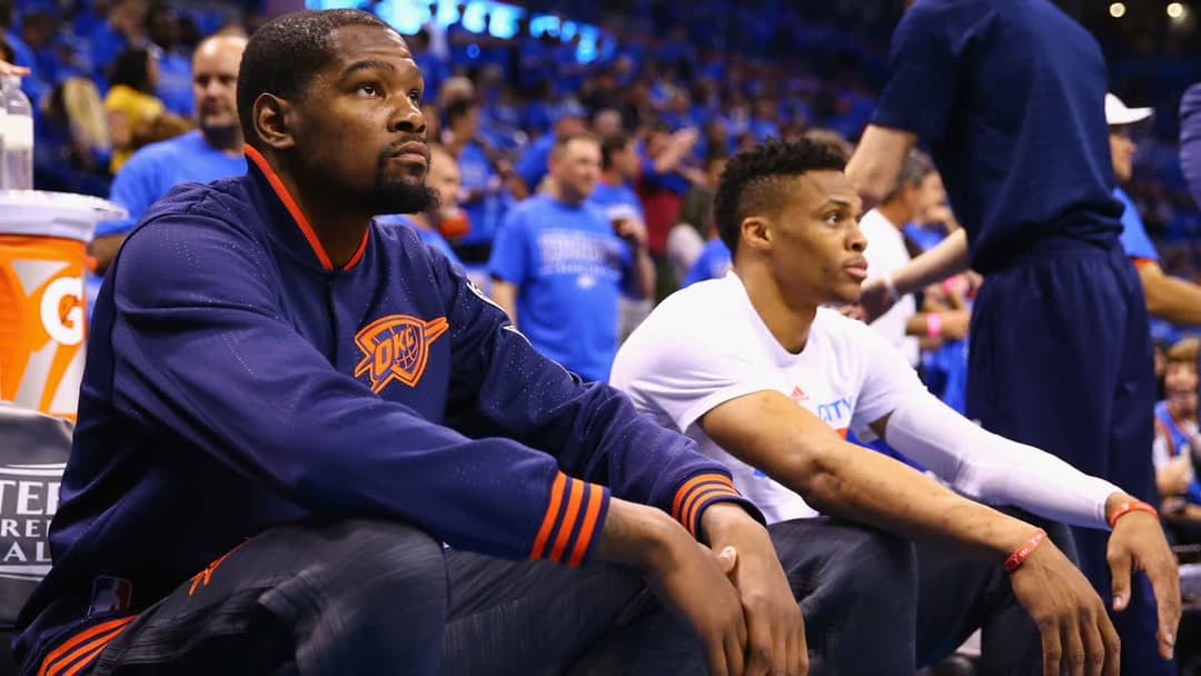 كيفن دوران مع راسل