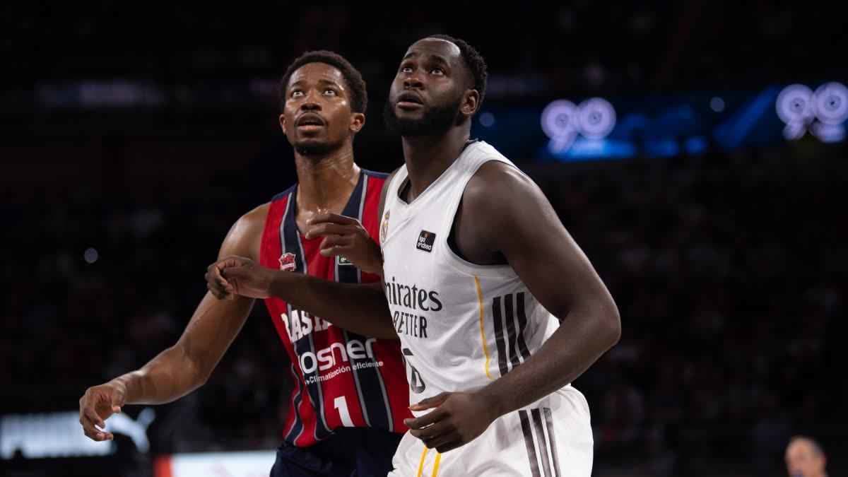 دياكيتي وغاروبا.