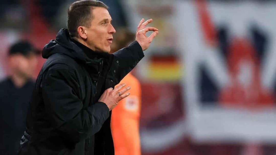 دانيال باور