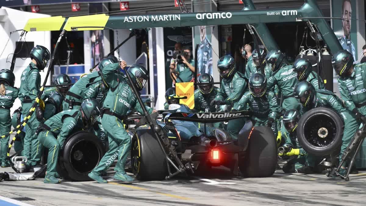 فرناندو ألونسو و أستون مارتن