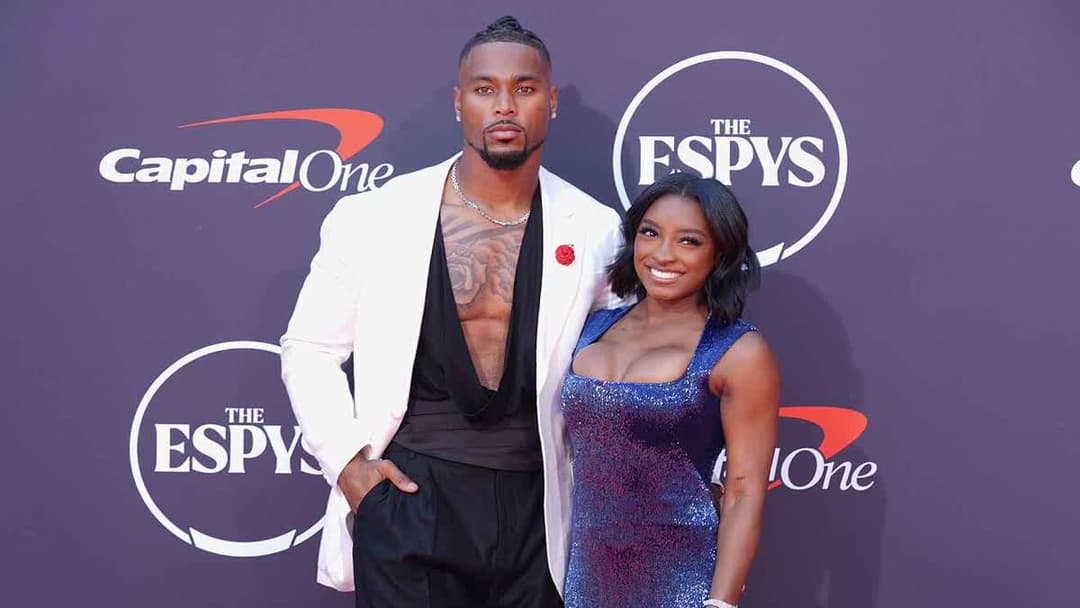 أوينز وبايلز