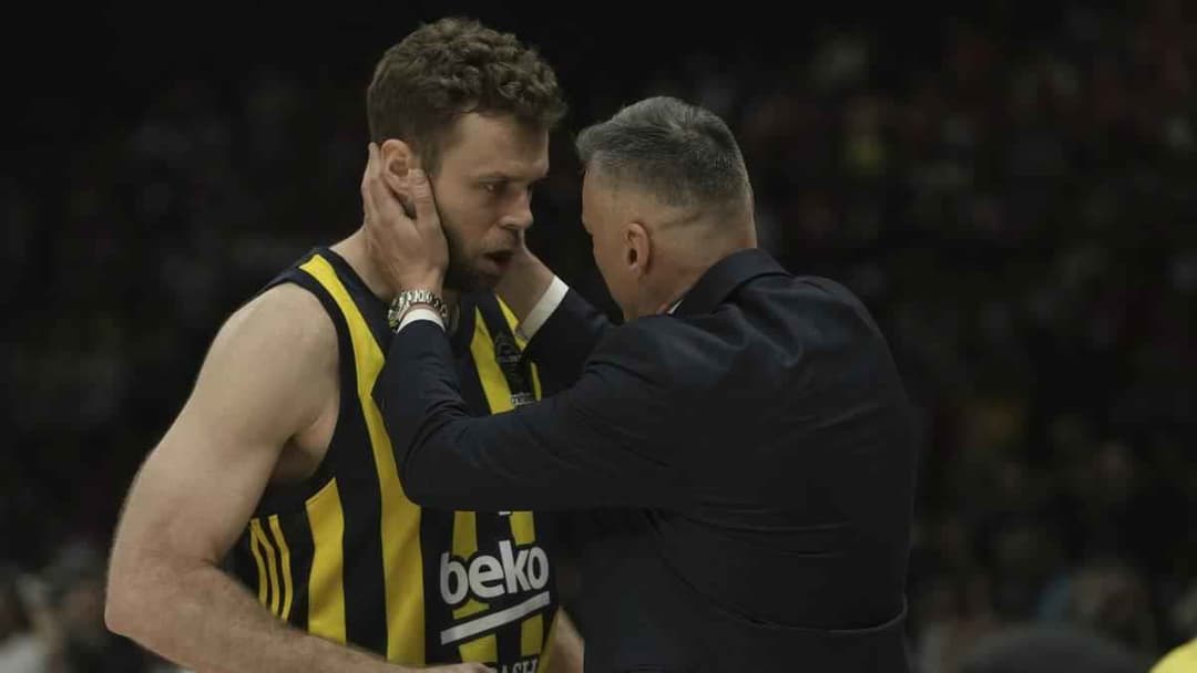 نيكولو ميلي.