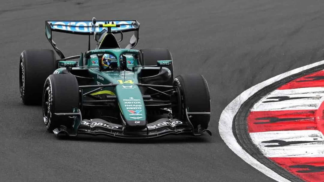 أستون مارتن