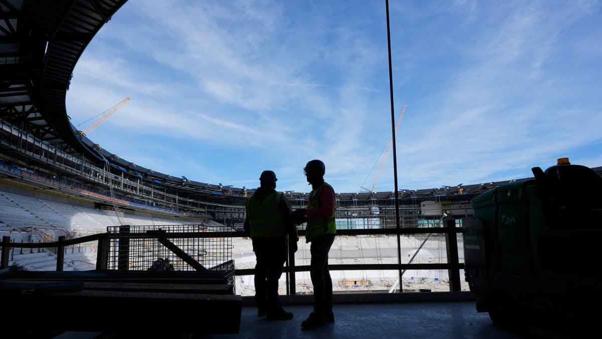 ملعب تايتنز الجديد