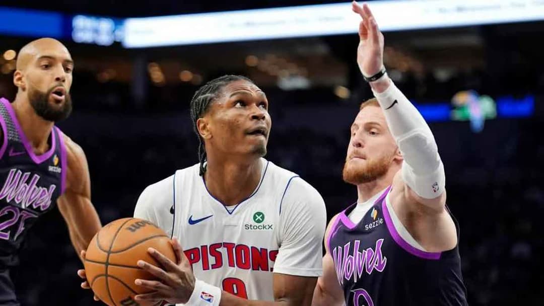 فريق ديترويت بيستونز ضد مينيسوتا تمبروولفز