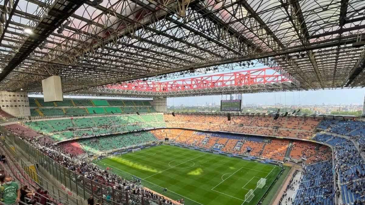 ملعب سان سيرو