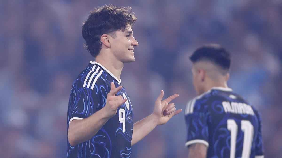 جوليان ألفاريز