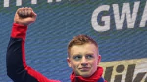 بيتي يحرز لقب سباق 100 متر