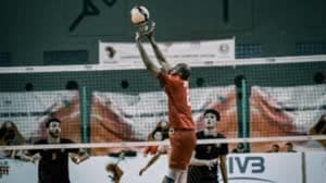 الأهلي يهزم القبيلي التونسي