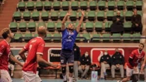 الأهلي يهزم الطيران