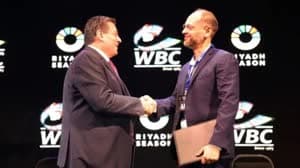 تركي آل الشيخ يعلن أسماء ابطال النزال