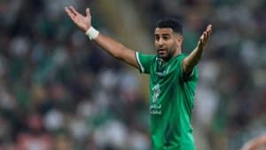 رياض محرز - الأهلي السعودي