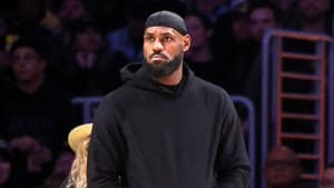 ليبرون جيمس