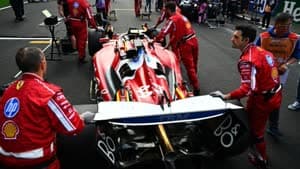 مستودع سيارة فيراري