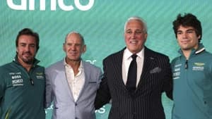  أستون مارتن