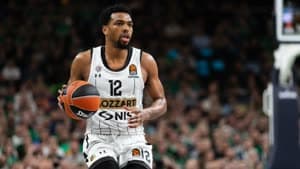 ستيرلينغ براون