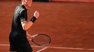 سينر يفوز على دي يونج