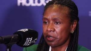 بورشيا آرتشر