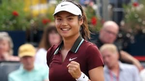 رادوكانو تصل ربع نهائي كوينز وتصبح المصنفة الأولى في بريطانيا