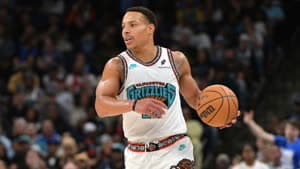  ديزموند باين