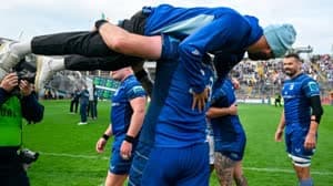 فريق الأسود