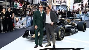  براد بيت وتوم كروز