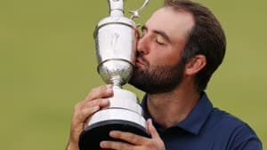 سكوتي شيفلر يحقق لقب البطولة