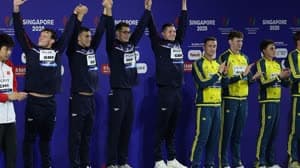  مات ريتشاردز وجيمس جاي وجاك ماكميلان ودونكان سكوت في صدارة منصة التتويج