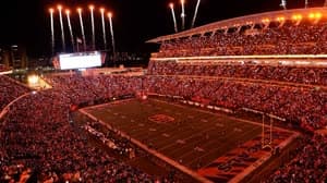 ملعب بايكور