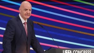 رئيس الفيفا 