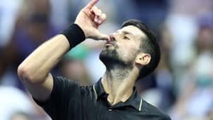 ديوكوفيتش يفوز على فريتز