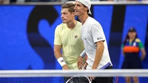 سالزبوري وسكوبسكي